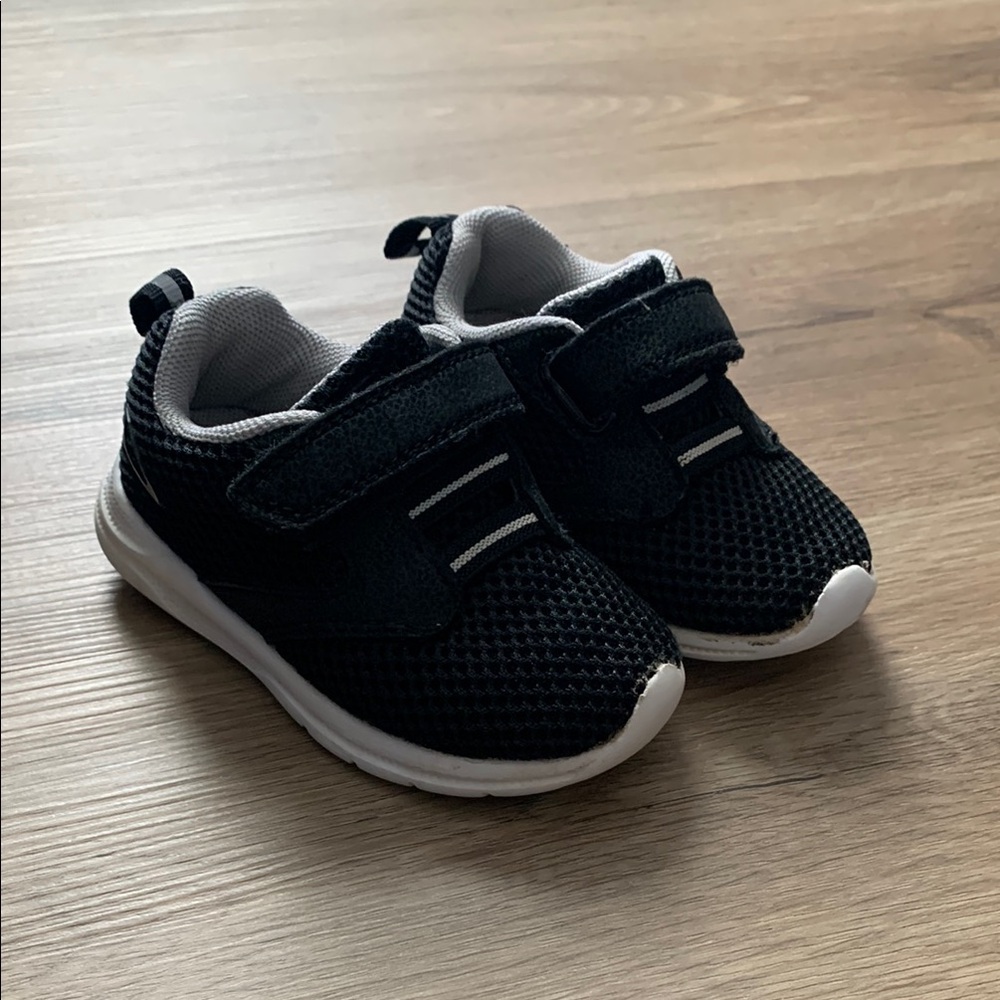 Comfy Black Kids Sneakers with Velcro Straps